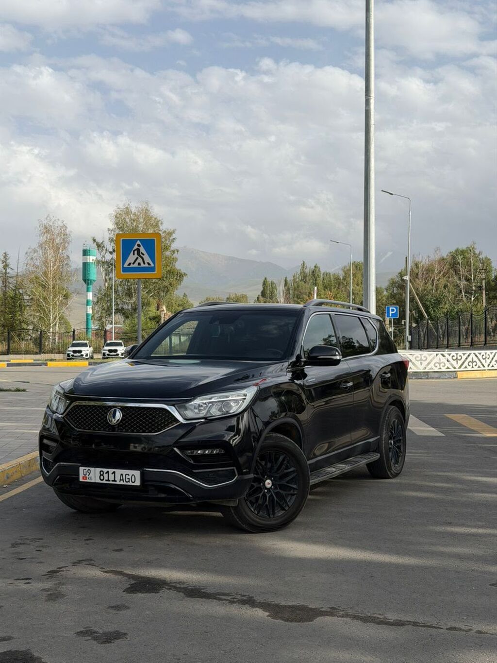 Ssangyong Rexton: 2018 г., 2.2 л, Автомат, Дизель, Внедорожник: фото 1