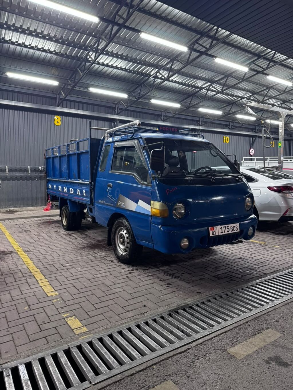 Hyundai Porter: 2000 г., 2.6 л, Механика, Дизель: фото 3