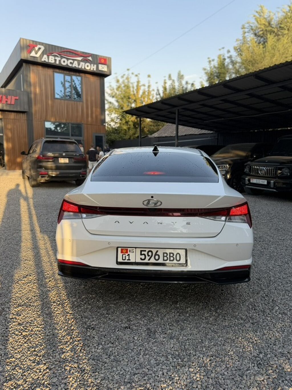 Hyundai Elantra: 2022 г., 1.6 л, Автомат, Гибрид, Седан: фото 6