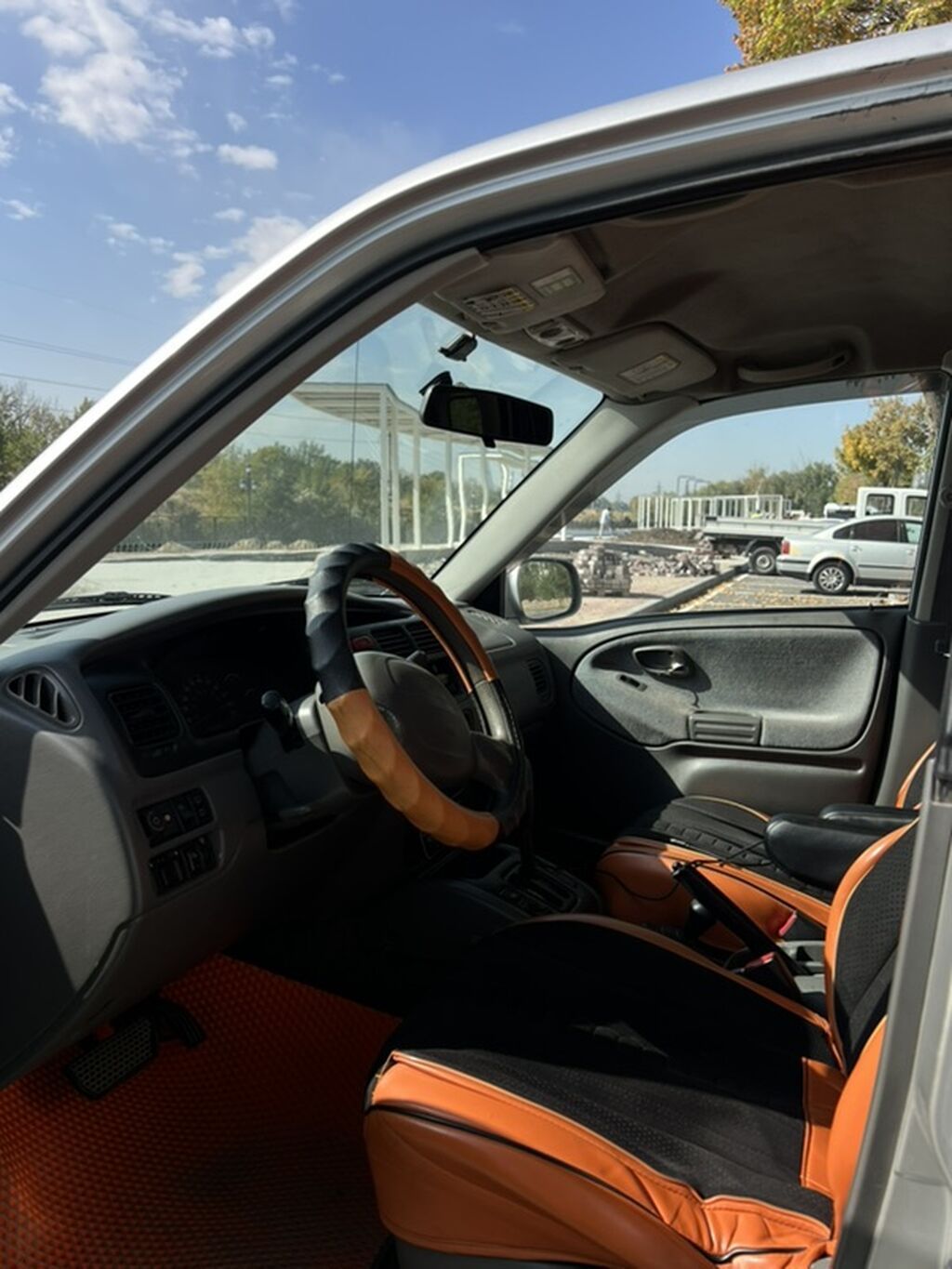 Suzuki XL7: 2002 г., Автомат, Газ, Внедорожник: фото 5