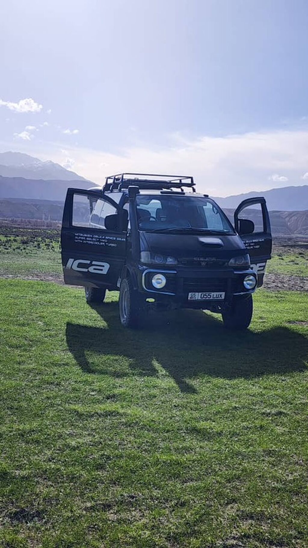 Mitsubishi Delica: 1994 г., 2.8 л, Автомат, Дизель, Минивэн: фото 3
