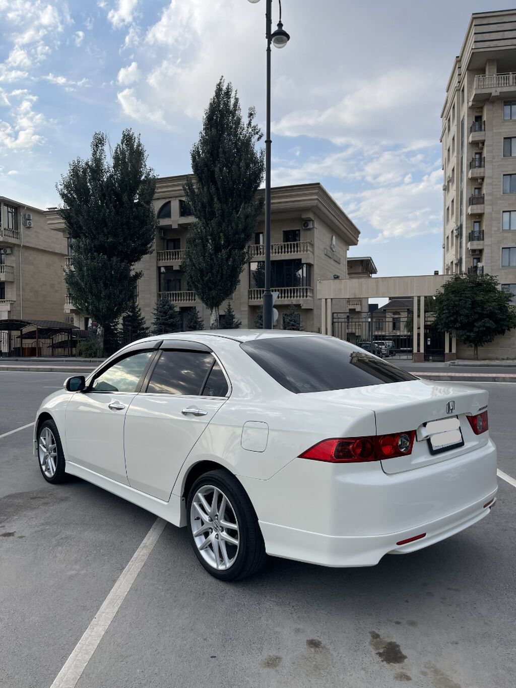 Honda Accord: 2003 г., 2 л, Автомат, Бензин, Седан: фото 4