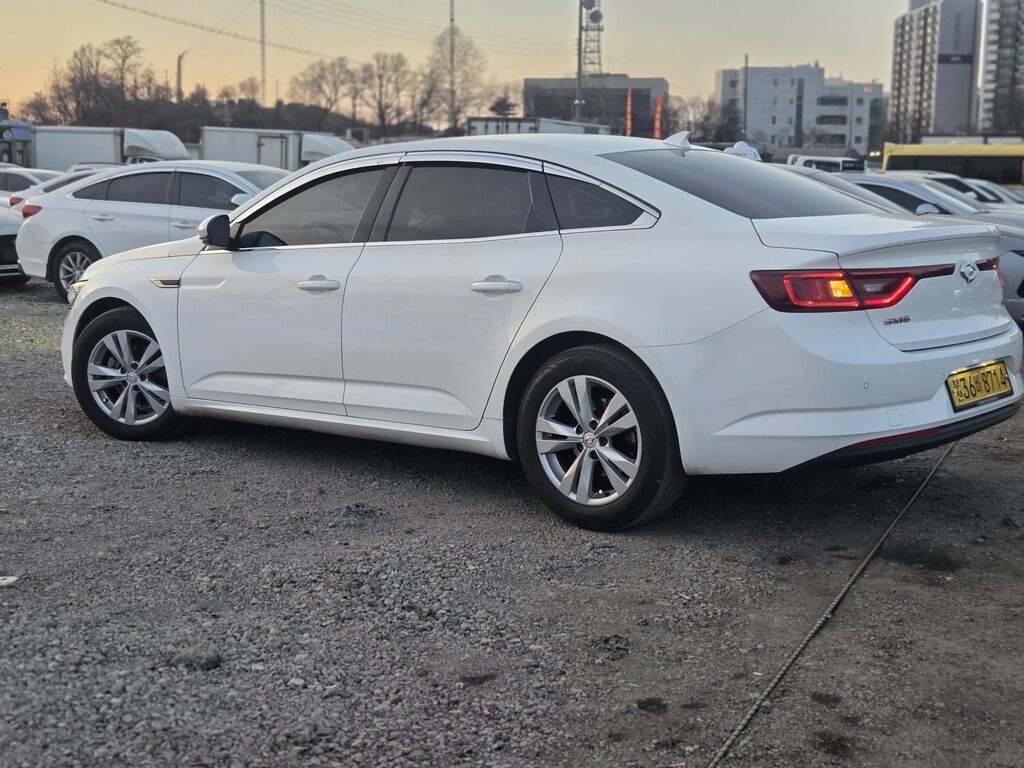 Renault Samsung SM6: 2019 г., 2 л, Автомат, Газ, Седан: фото 4