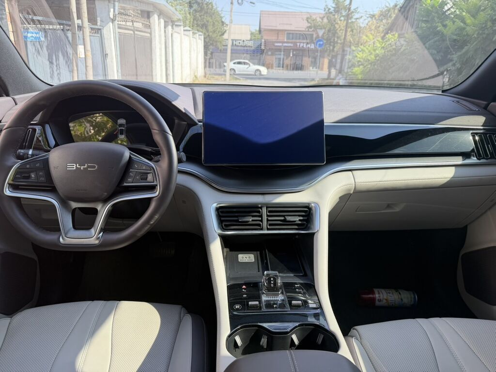 BYD Song Plus: 2024 г., Вариатор, Электромобиль, Кроссовер: фото 3