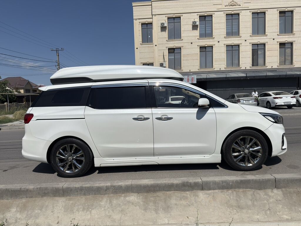 Kia Carnival: 2019 г., 2.2 л, Автомат, Дизель, Минивэн: фото 6