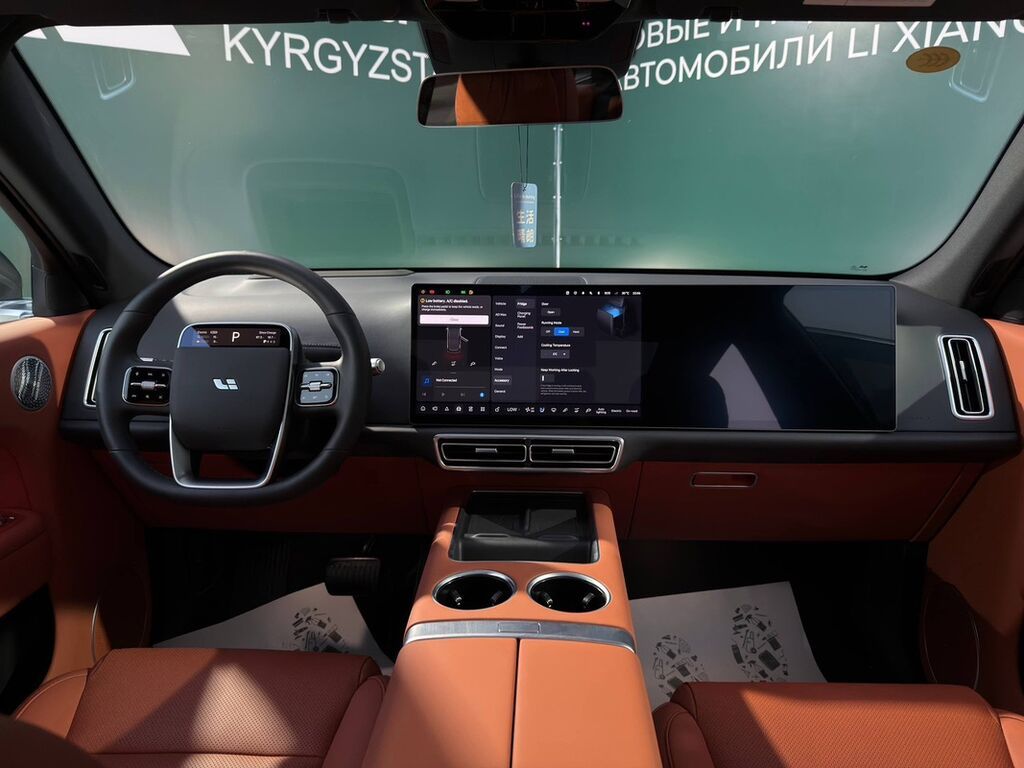Lixiang L7: 2025 г., 1.5 л, Автомат, Гибрид, Кроссовер: фото 6