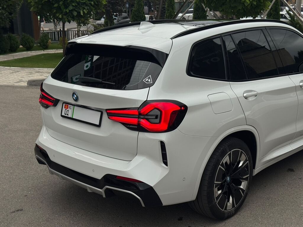 BMW iX3: 2022 г., Автомат, Электромобиль, Кроссовер: фото 7