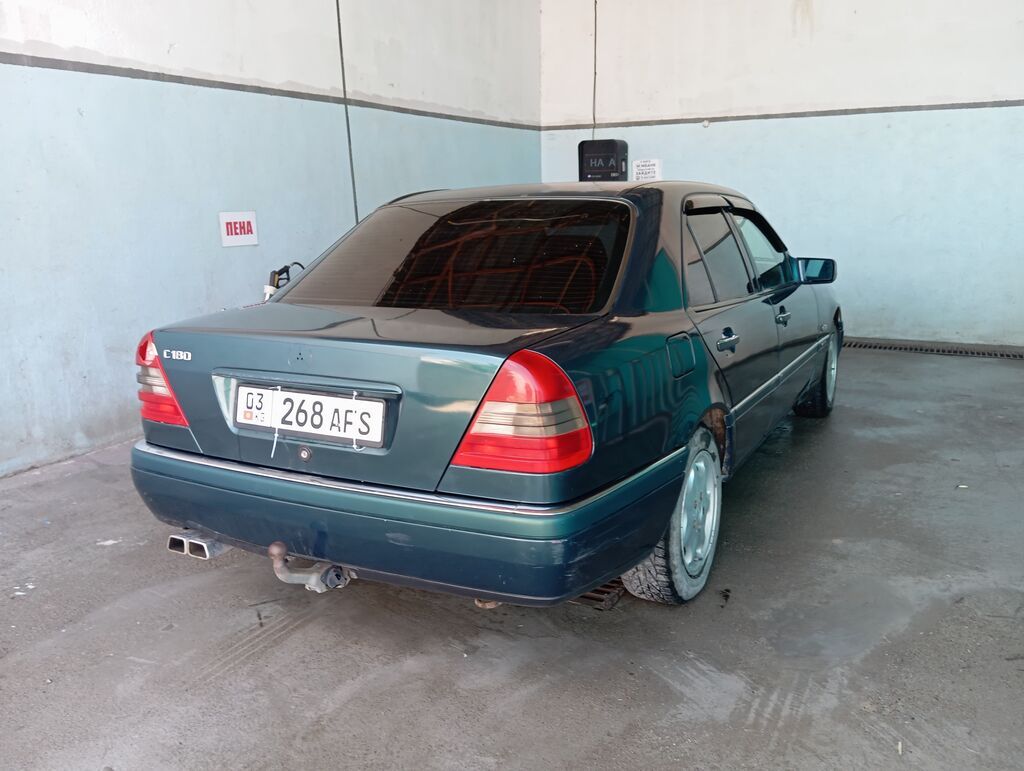 Mercedes-Benz C-Class: 1995 г., 1.8 л, Автомат, Бензин, Седан: фото 4