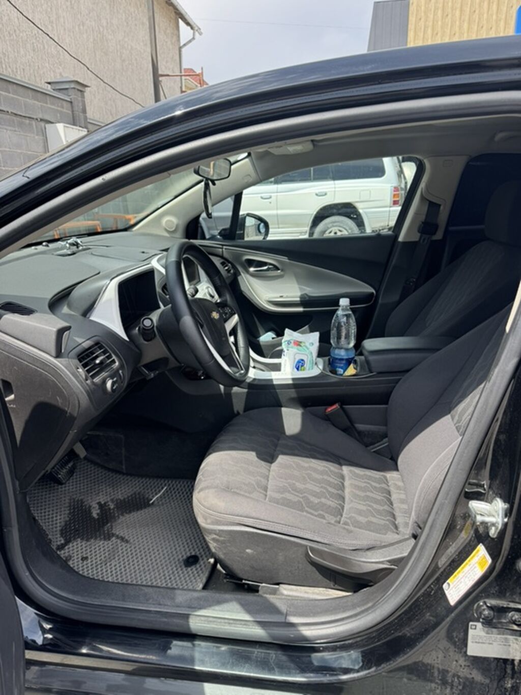 Chevrolet Volt: 2012 г., 1.4 л, Вариатор, Гибрид, Хэтчбэк: фото 4