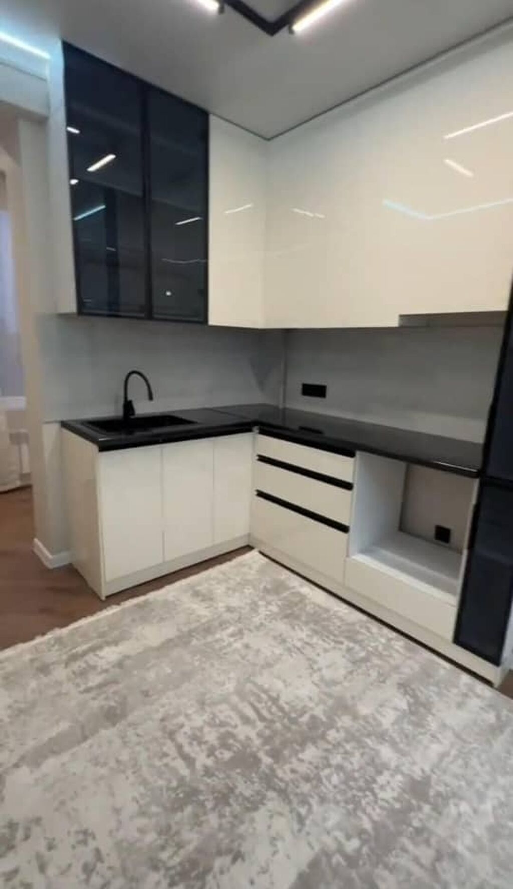 2 комнаты, 7 мкр Без подселения, от 6 месяцев, от 1 года, С мебелью полностью: фото 4