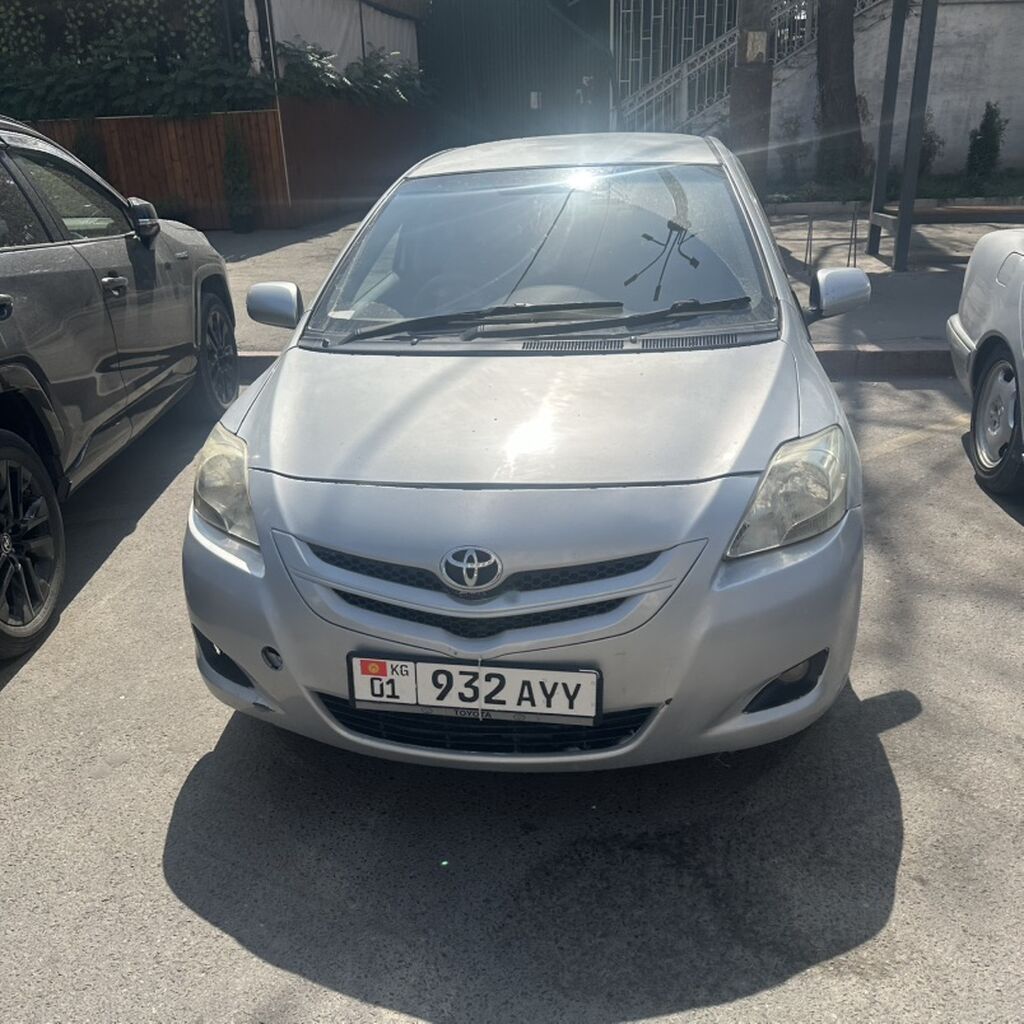 Toyota Belta: 2006 г., 1.3 л, Автомат, Бензин, Седан: фото 7