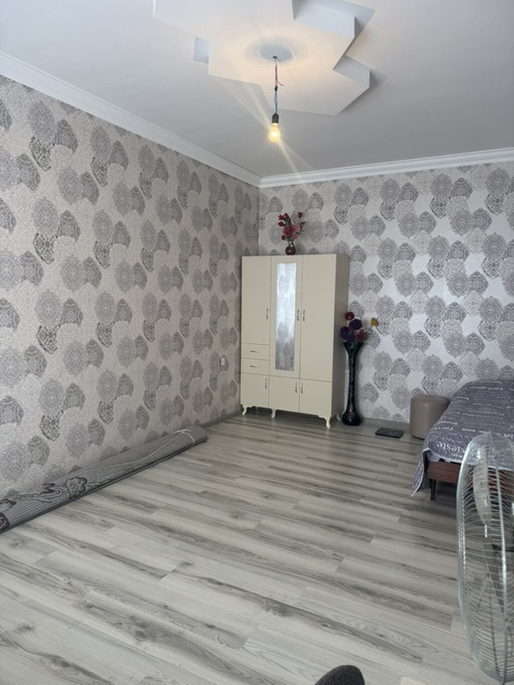 Zığ qəs. 4 otaqlı, 125 kv. m, Kredit yoxdur, Orta təmir