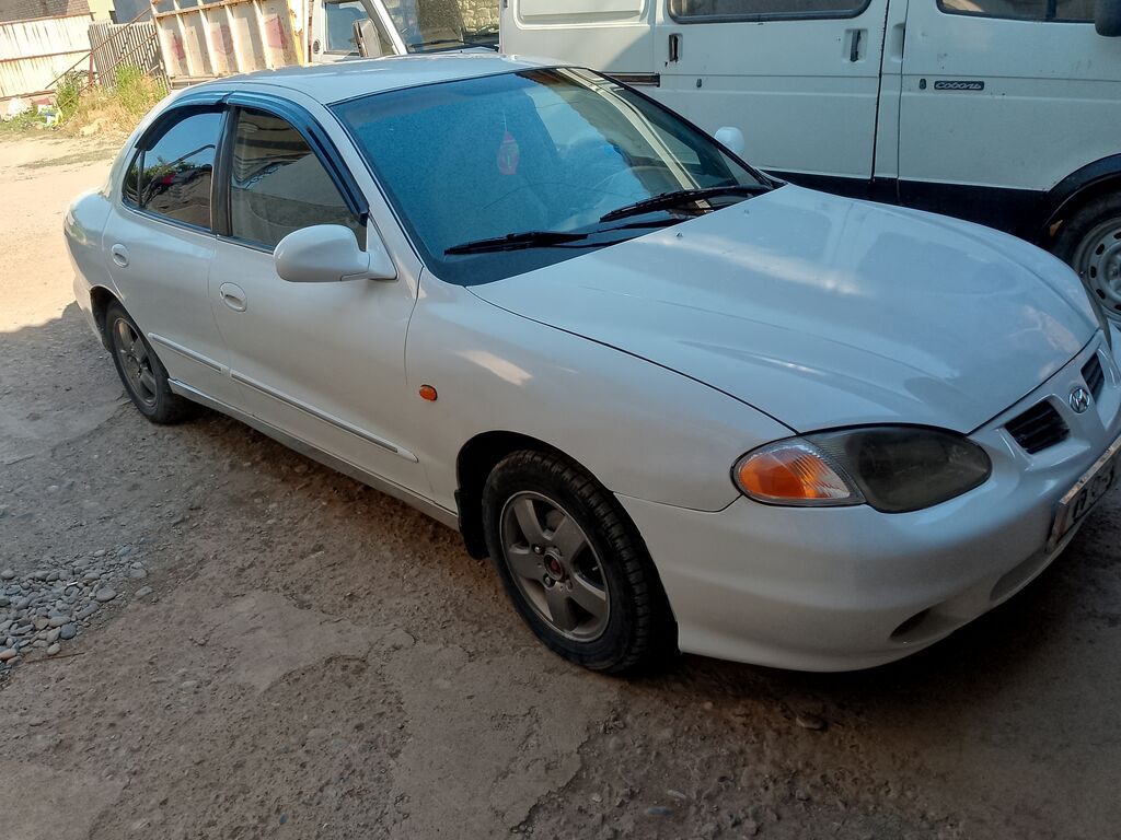 Hyundai Avante: 2000 г., 1.5 л, Механика, Бензин, Седан — фото 2