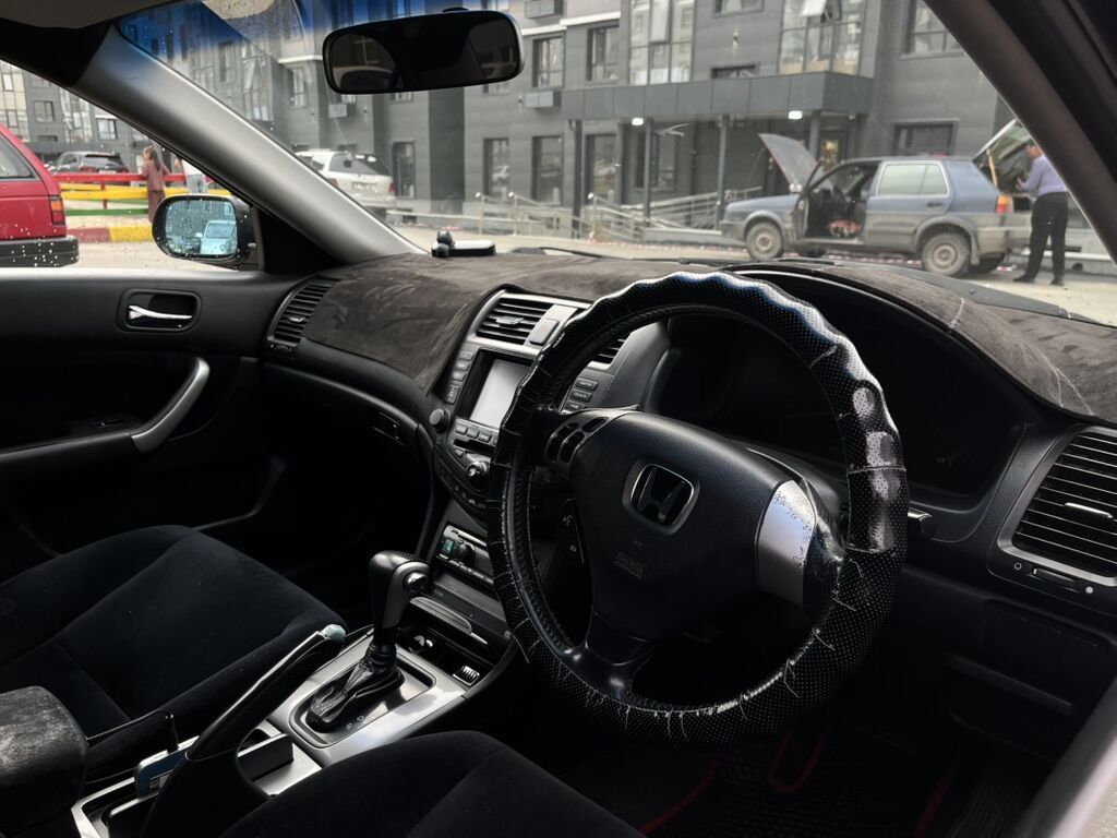Honda Accord: 2003 г., 2.4 л, Автомат, Бензин, Седан: фото 5