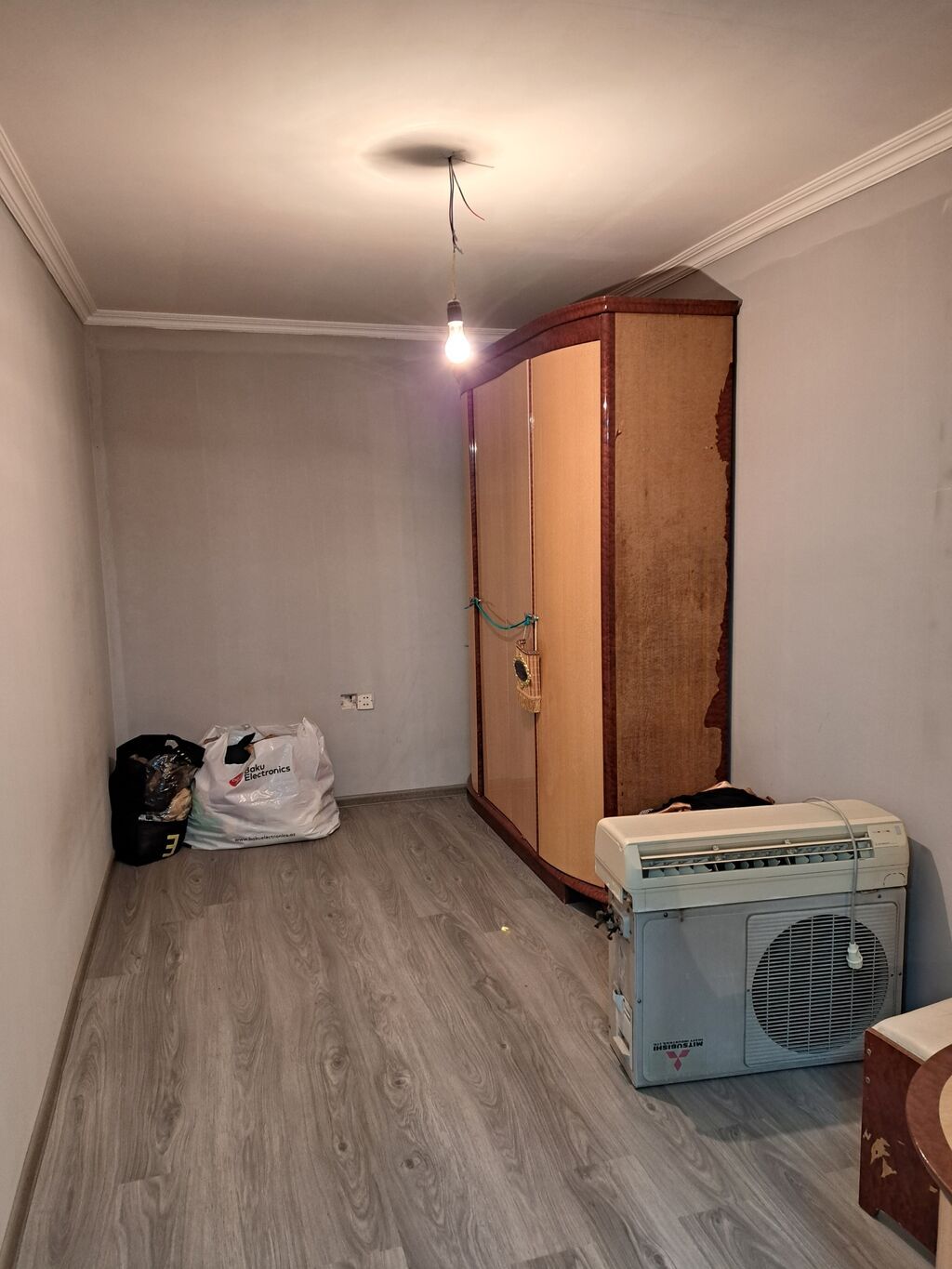 4 otaqlı, 80 kv. m, Orta təmir