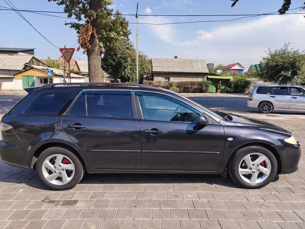 Mazda 6: 2007 г., 2 л, Автомат, Бензин, Универсал: фото 3