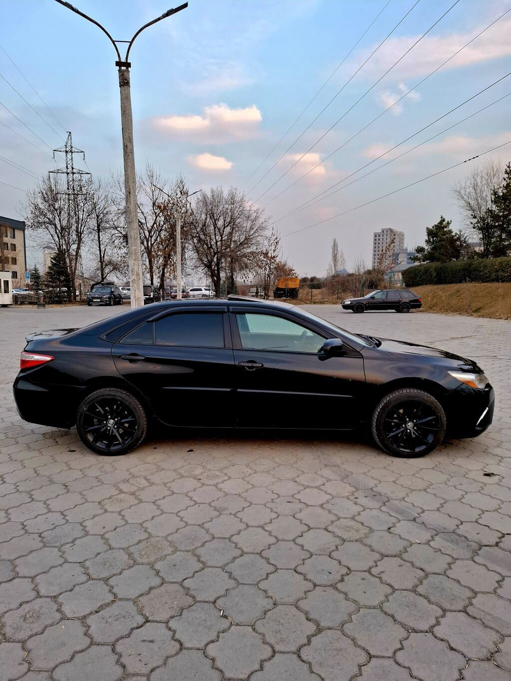 Toyota Camry: 2015 г., 2.5 л, Типтроник, Бензин, Седан — фото 3