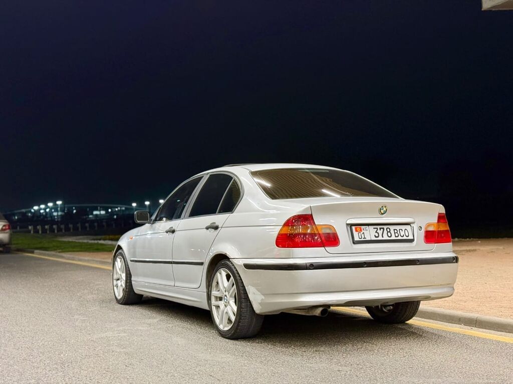 BMW 3 series: 2002 г., Бензин, Седан: фото 2