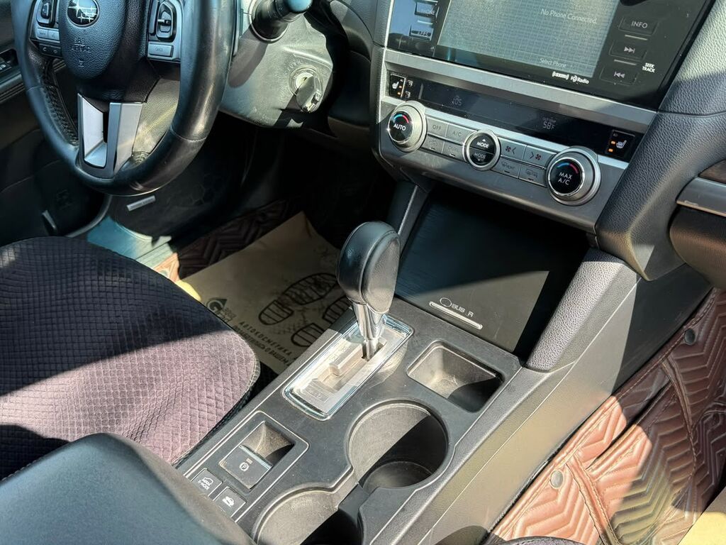 Subaru Outback: 2015 г., Вариатор, Универсал: фото 6