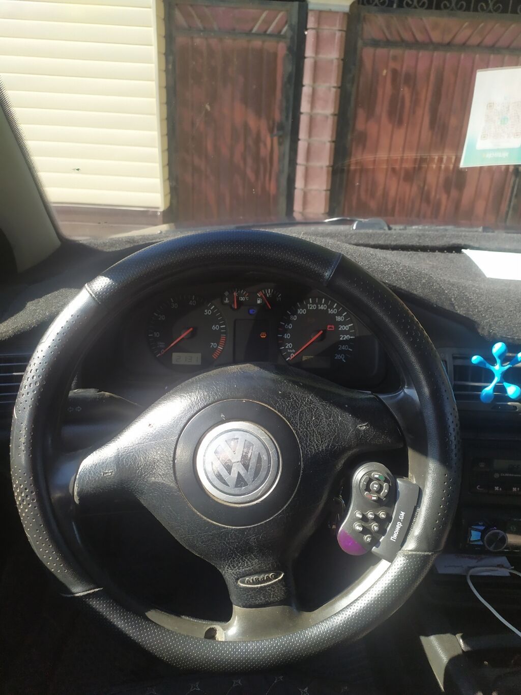 Volkswagen Passat: 1996 г., 1.8 л, Механика, Бензин, Седан: фото 3