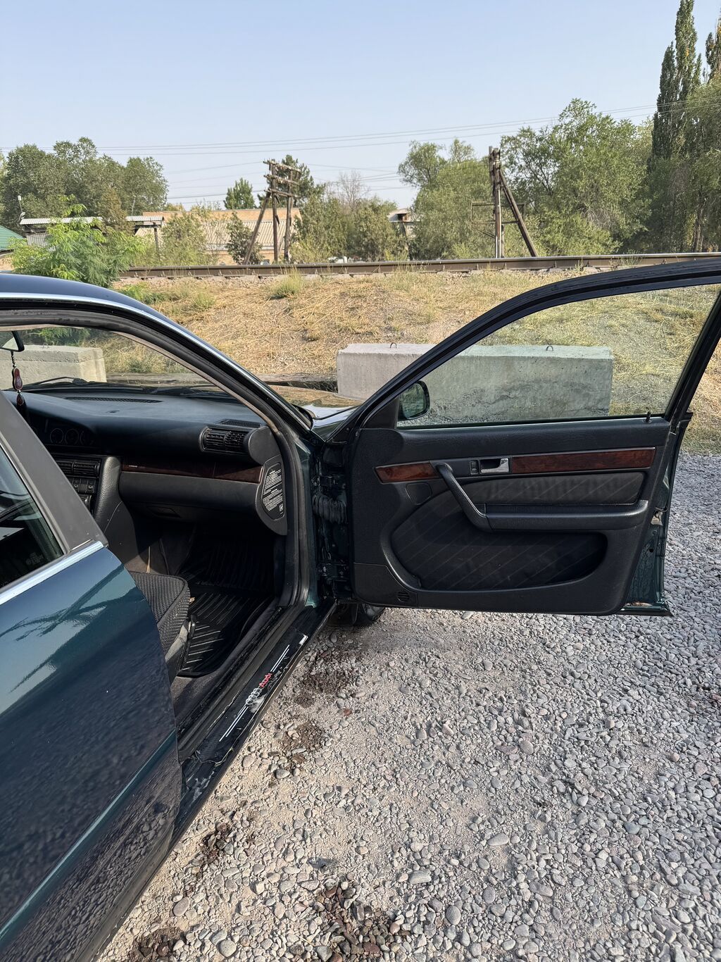 Audi A6: 1996 г., 2.6 л, Автомат, Газ, Седан: фото 6