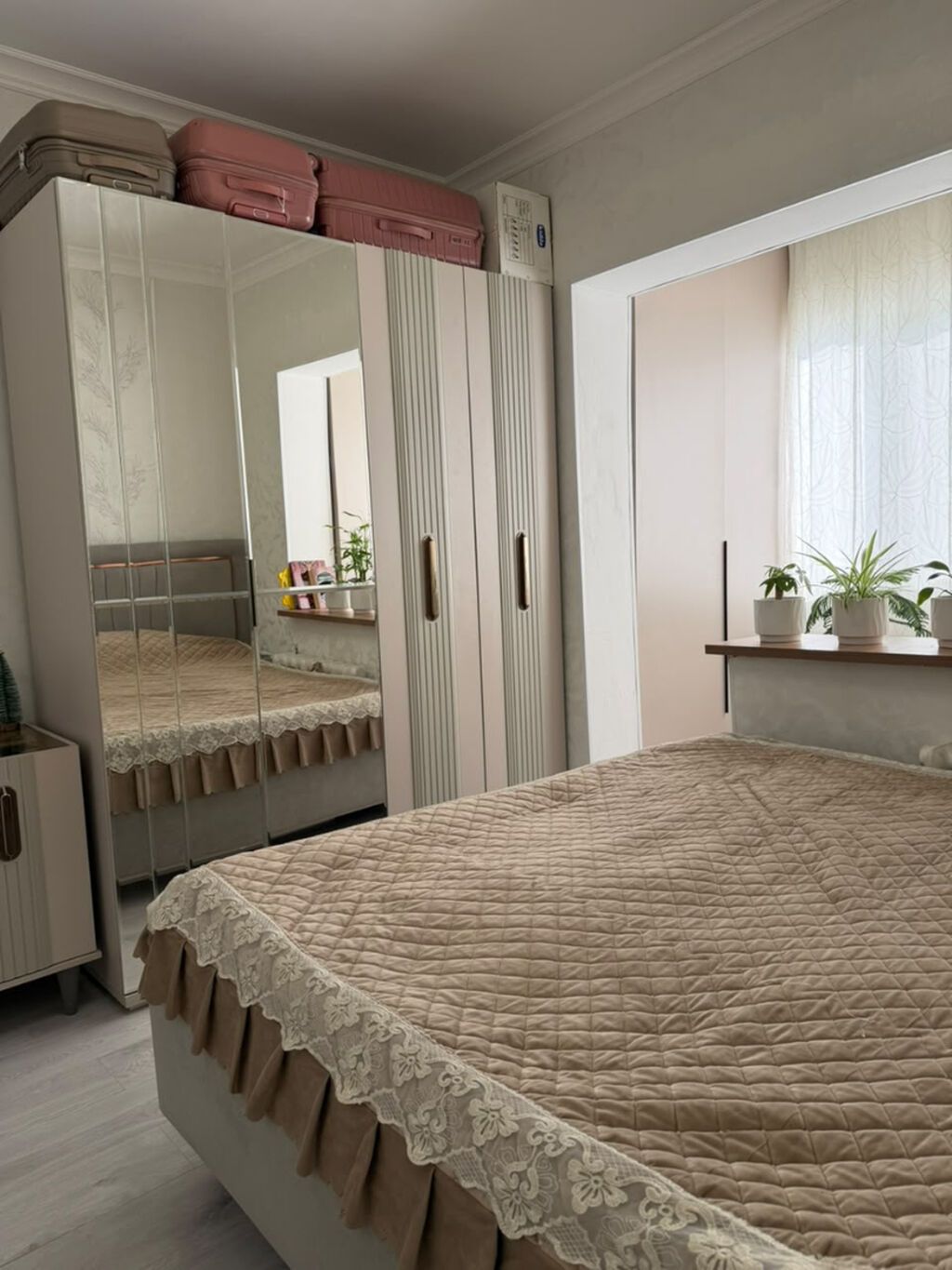 ПРОДАЁТСЯ 2-КОМНАТНАЯ КВАРТИРА Бишкек, Аламедин-1 — рядом с рынком: фото 6