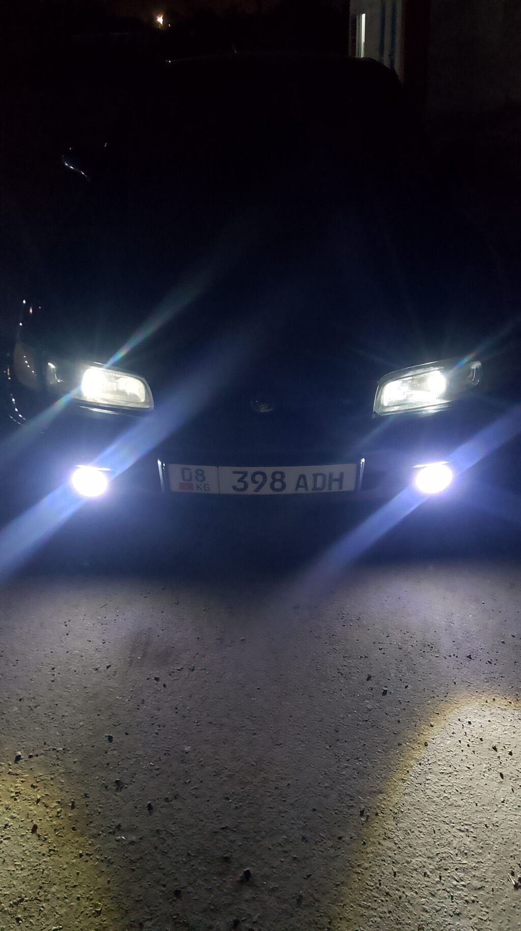 Mazda 626: 1997 г., 1.8 л, Механика, Бензин, Седан: фото 4