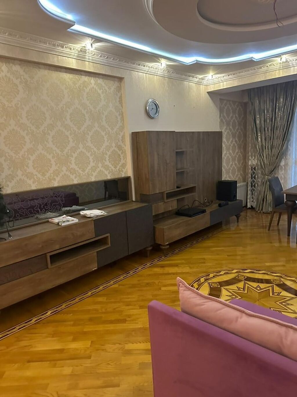 3 otaqlı, 122 kv. m