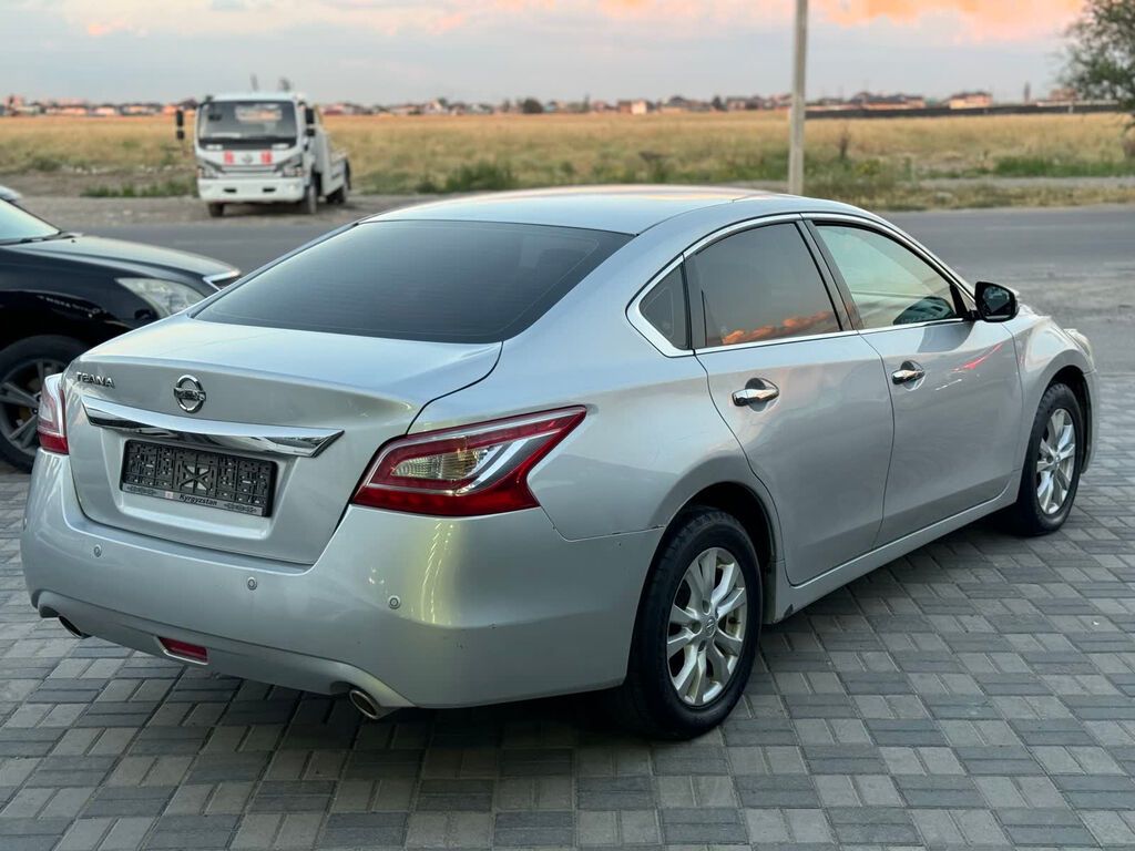 Nissan Teana: 2015 г., 0.5 л, Автомат, Бензин — фото 6