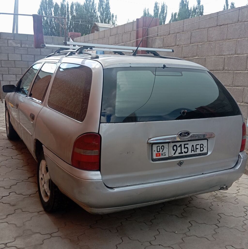 Ford Mondeo: 1999 г., 1.8 л, Механика, Бензин, Универсал: фото 5