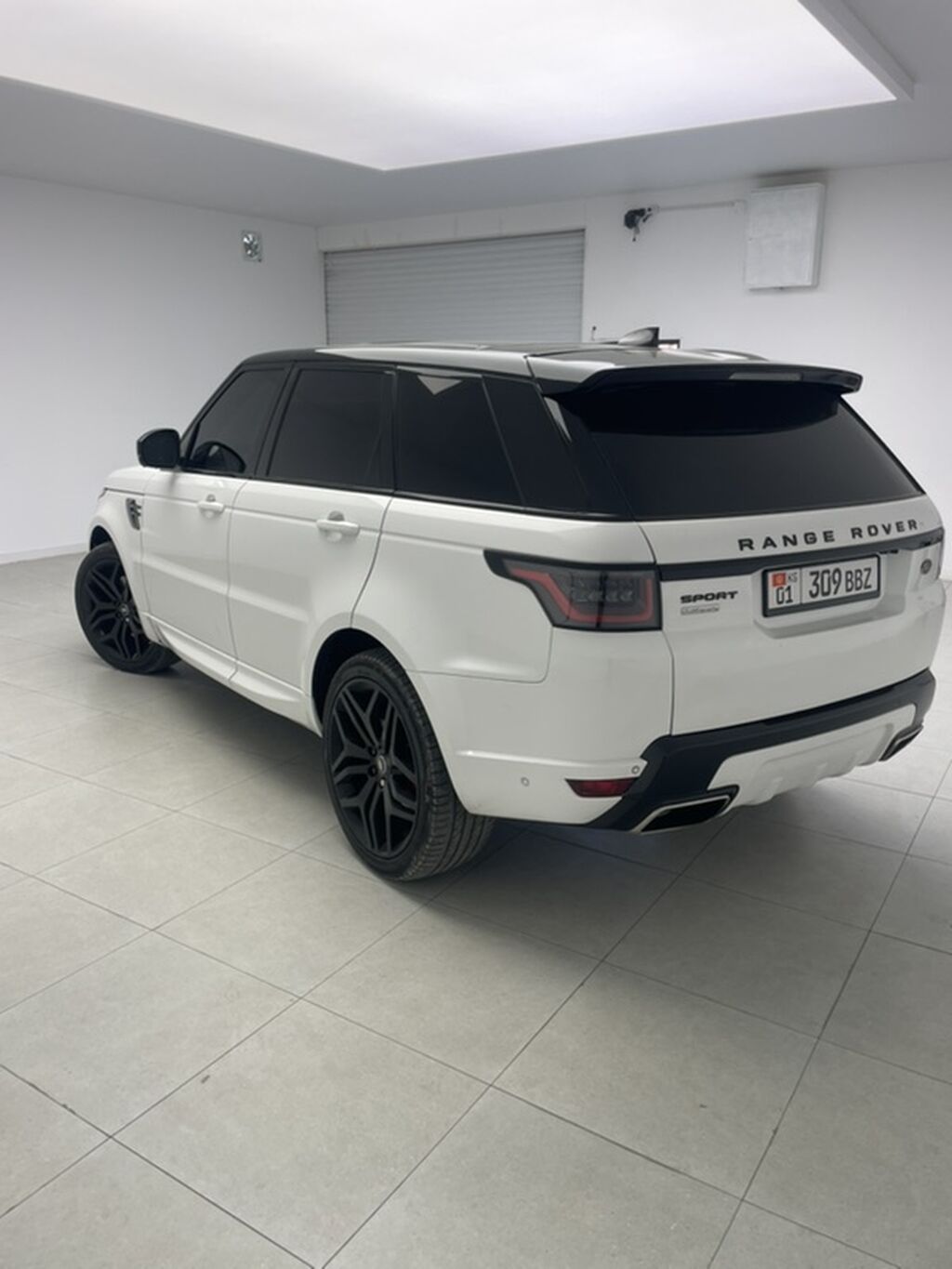 Land Rover Range Rover Sport: 2018 г., 4.4 л, Автомат, Дизель, Внедорожник: фото 4