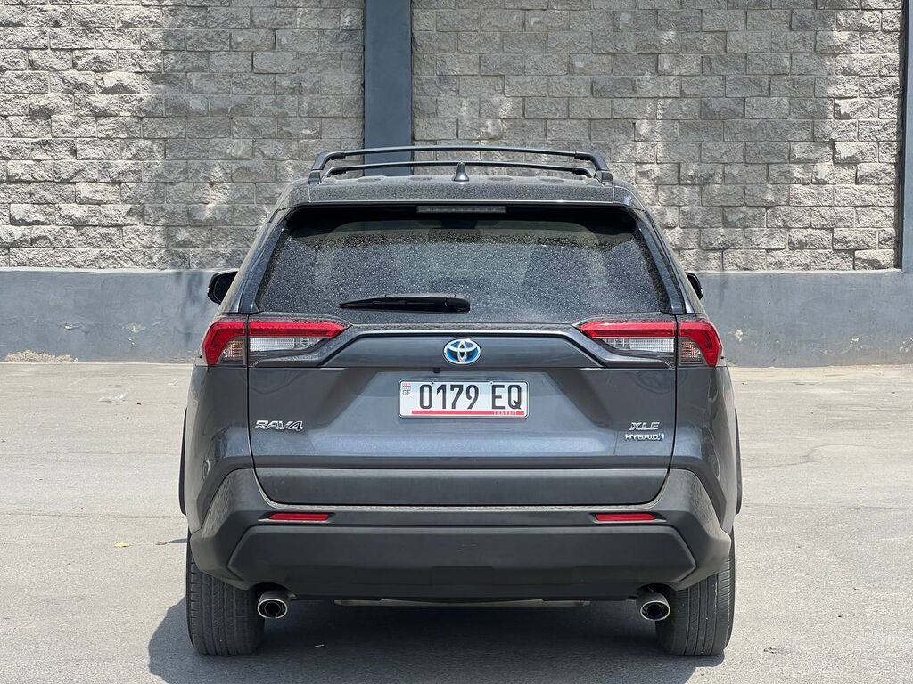 Toyota RAV4: 2020 г., 2.5 л, Вариатор, Гибрид, Кроссовер: фото 6
