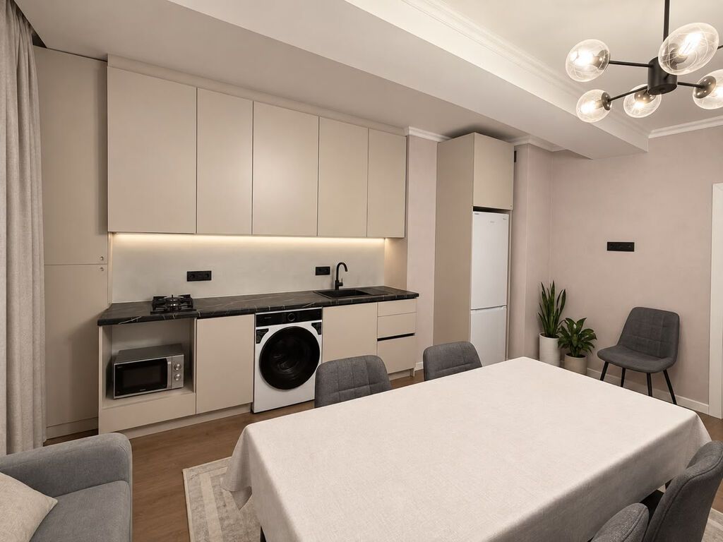 2 комнаты, 55 м², Восток-5 мкр Элитка, 12 этаж, Дизайнерский ремонт: фото 1