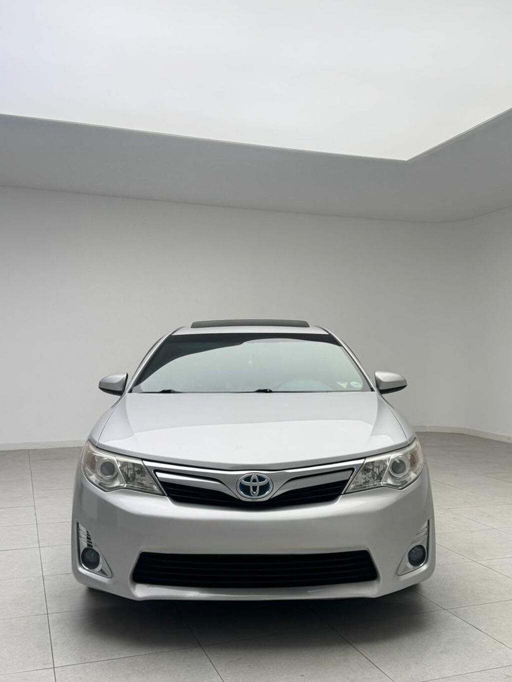 Toyota Camry: 2013 г., 2.5 л, Вариатор, Гибрид, Седан: фото 2