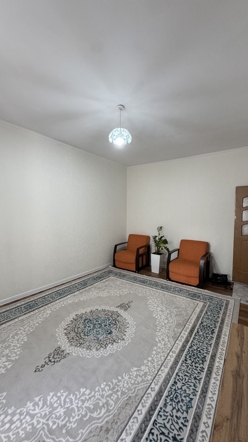 1 комната, 45 м², Восток-5 мкр 4 этаж, Евроремонт: фото 1