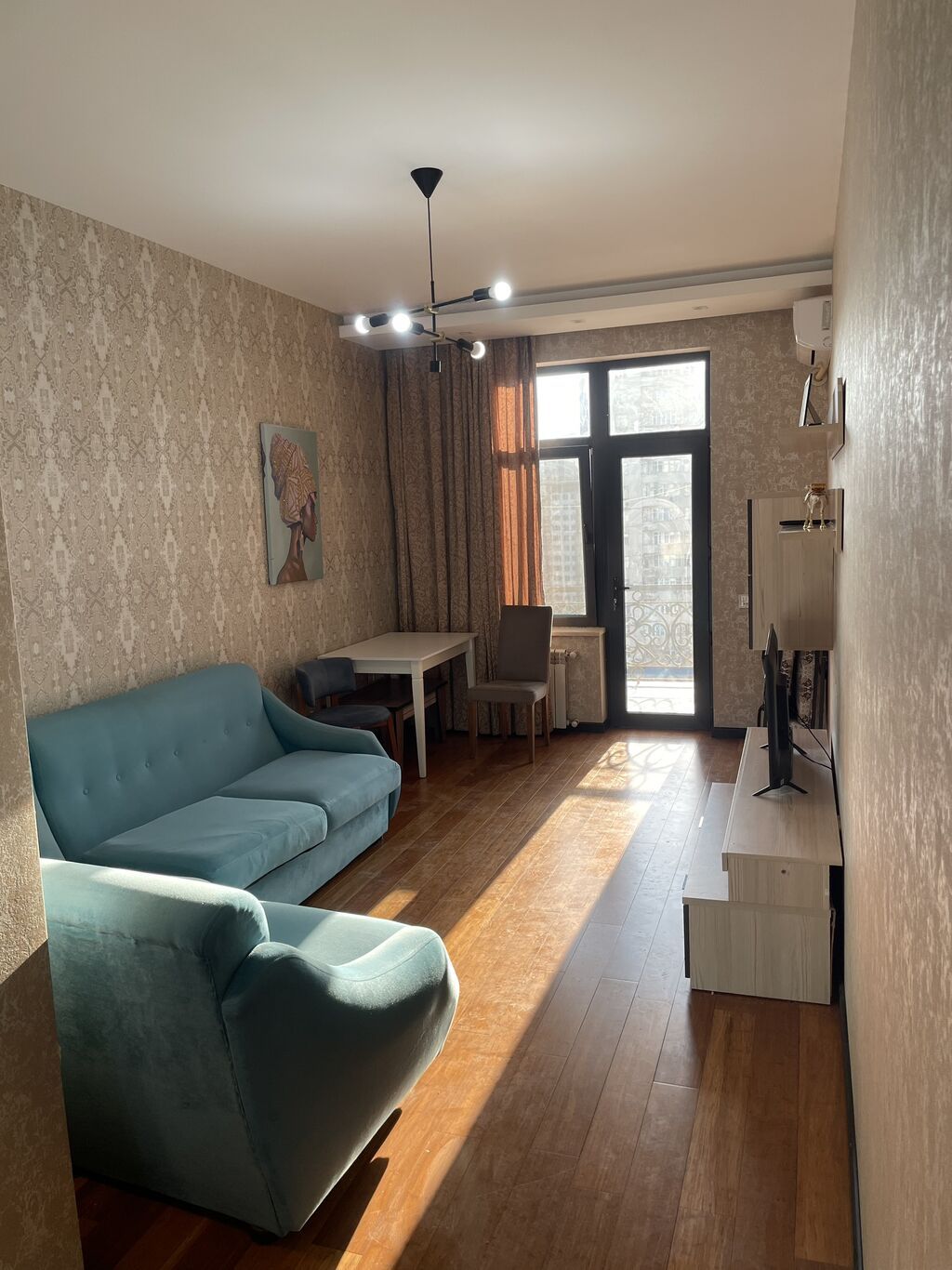 28 may metrosunun ikinci cixisinda super temirli menzil kiraye verilir