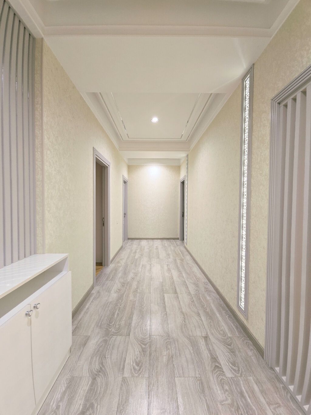 Ağ şəhər, 3 otaqlı, Yeni tikili, m. Xətai, 145 kv. m