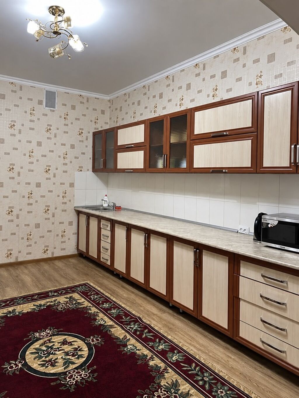 4 комнаты, Улан мкр Только девушкам, от 1 года, С мебелью полностью: фото 4
