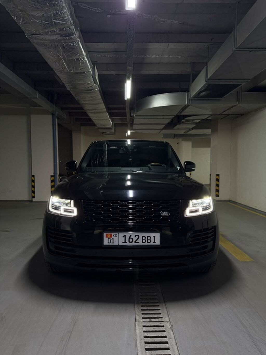Land Rover Range Rover: 2020 г., 5 л, Автомат, Бензин, Внедорожник: фото 1