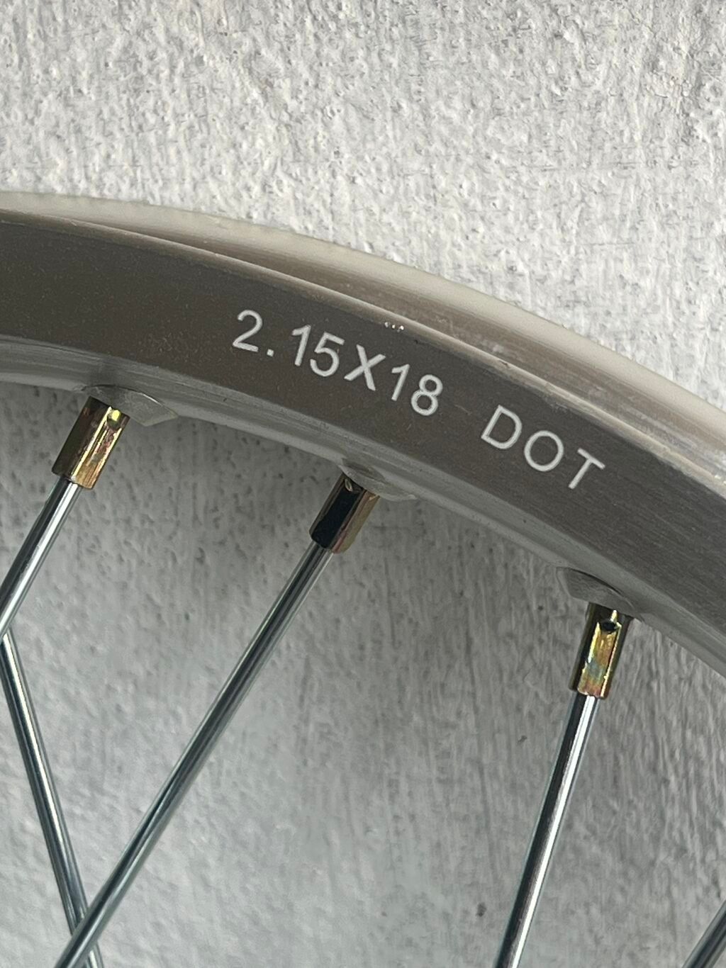 Диски и резина на эндуро .диски R18-6000R21 -5500.резина R18-21: фото 2