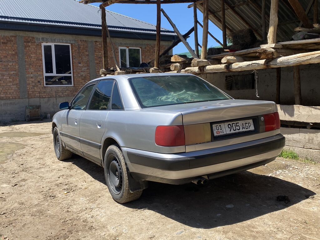 Audi 100: 1994 г., 2.6 л, Механика, Бензин, Седан — фото 5