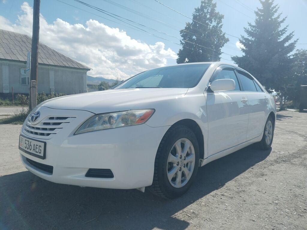 Toyota Camry: 2008 г., 2.4 л, Автомат, Бензин, Седан: фото 3
