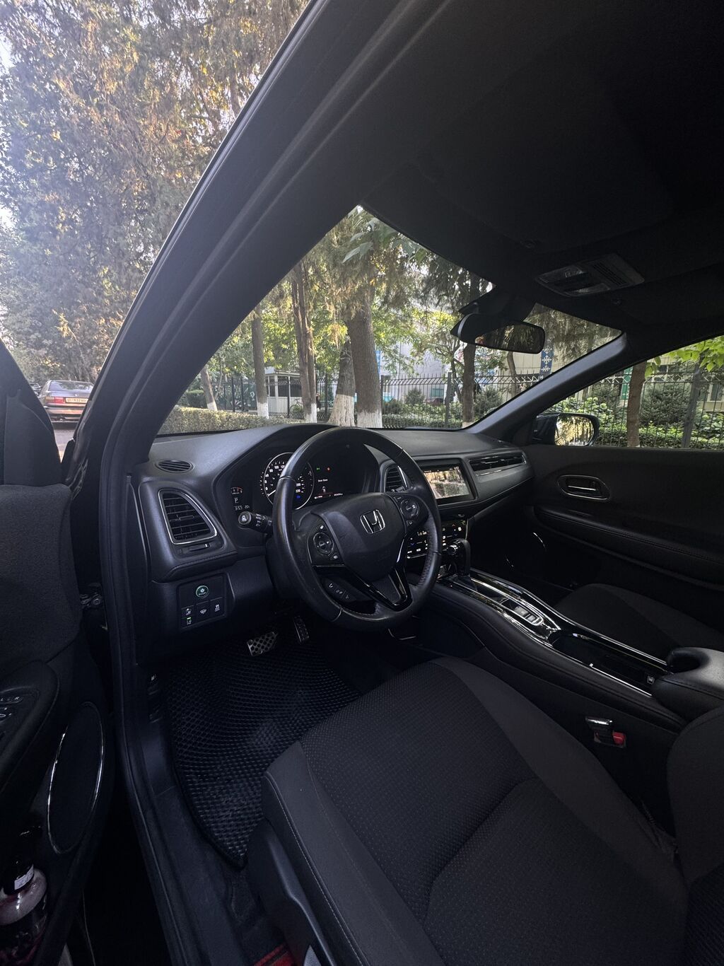 Honda HR-V: 2019 г., 1.8 л, Вариатор, Бензин, Кроссовер: фото 8