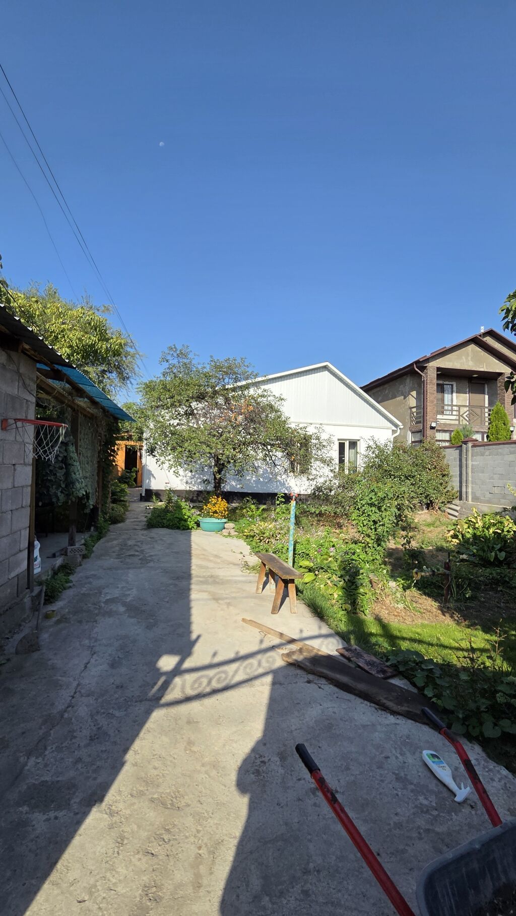 Срочно продаётся участок 8с Жибек-жолу / Т. Молдо Церковь Дом: фото 2