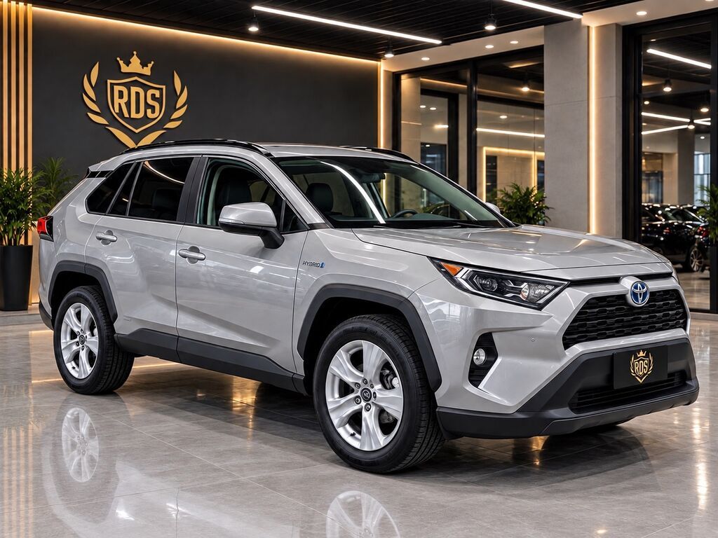 Toyota RAV4: 2021 г., 2.5 л, Автомат, Гибрид, Кроссовер: фото 1