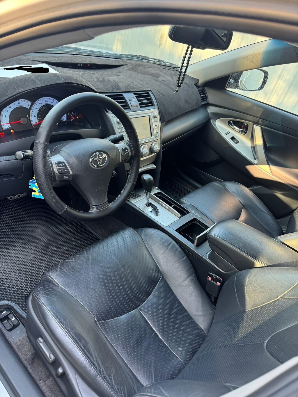 Toyota Camry: 2011 г., 3.5 л, Бензин: фото 3
