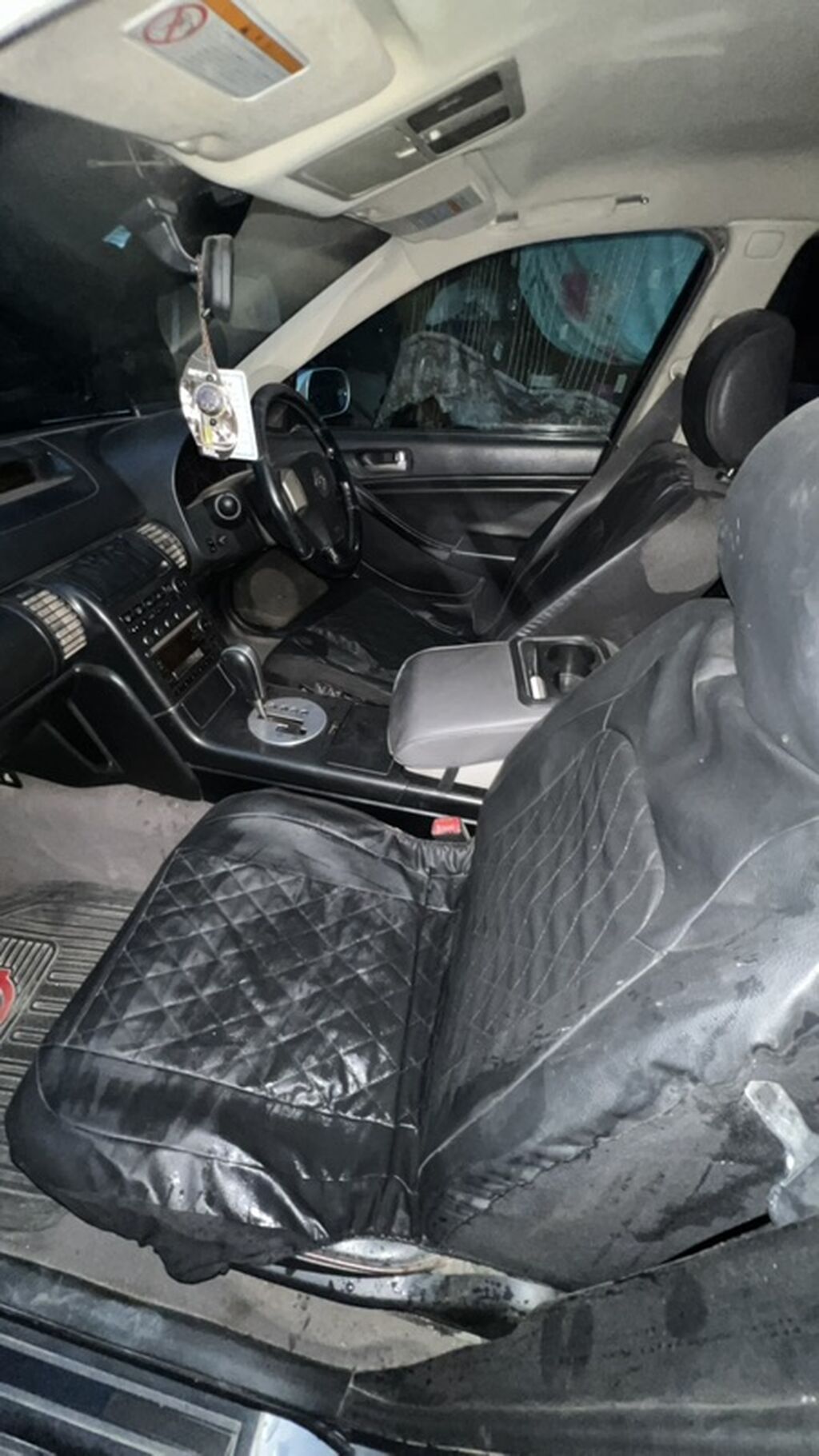 Nissan Skyline: 2001 г., 2.5 л, Автомат, Бензин, Седан: фото 6