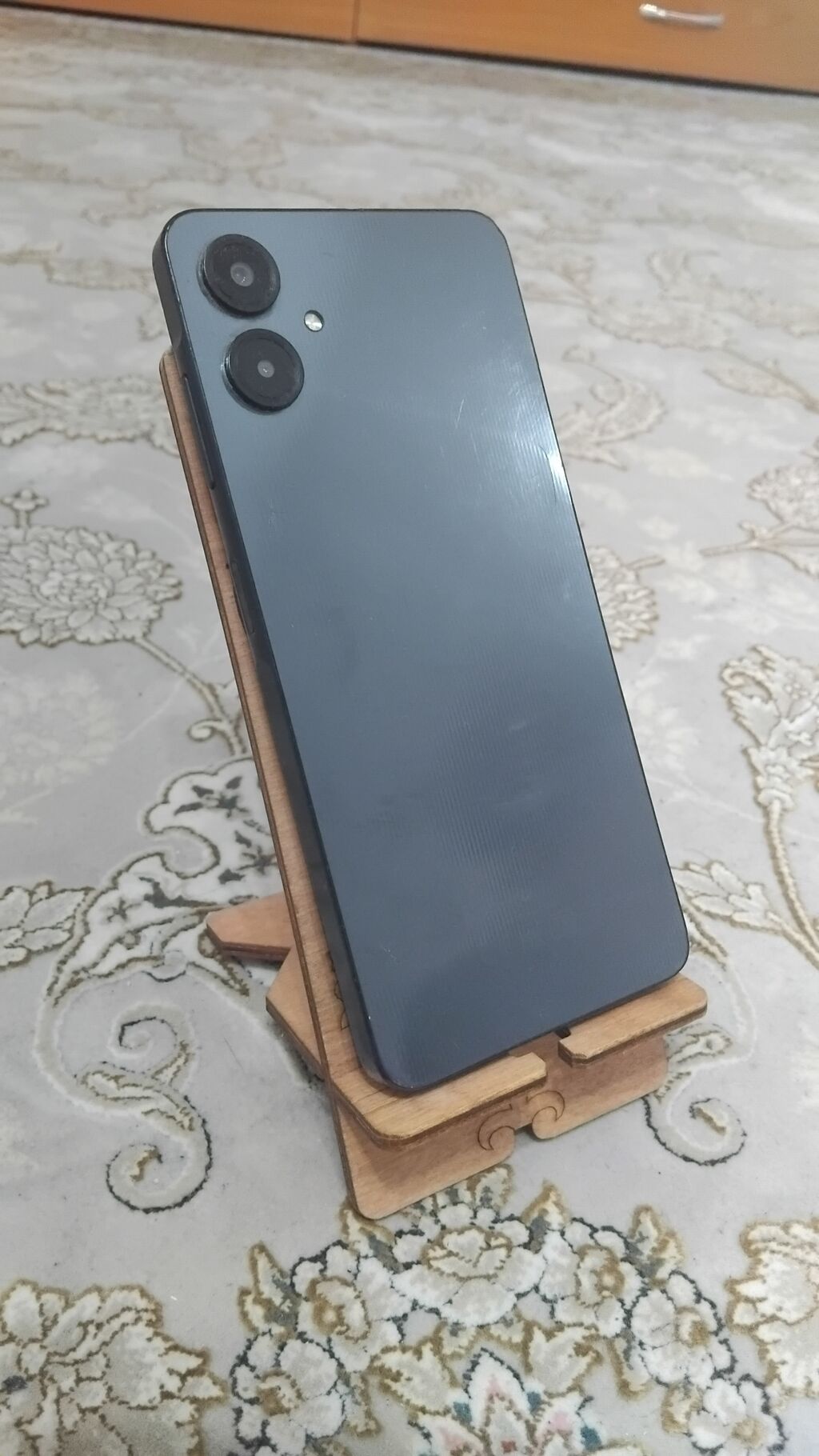 Samsung Galaxy A06, Б/у, 64 ГБ, цвет - Черный, 2 SIM: фото 3