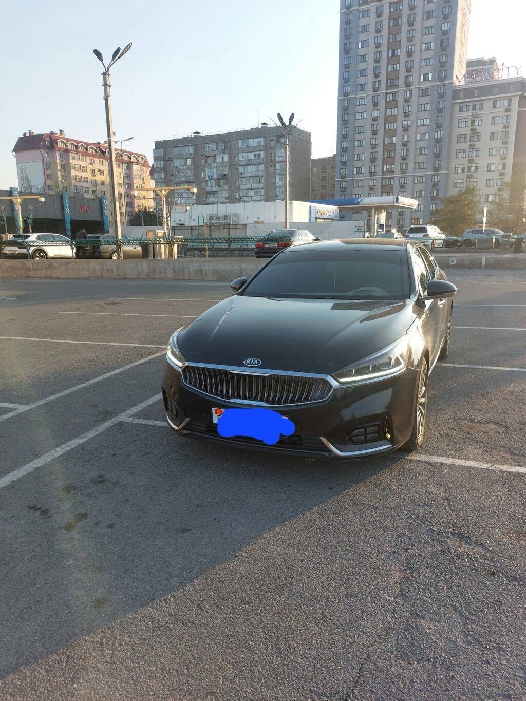 Kia K7: 2018 г., 3 л, Автомат, Газ, Седан: фото 2