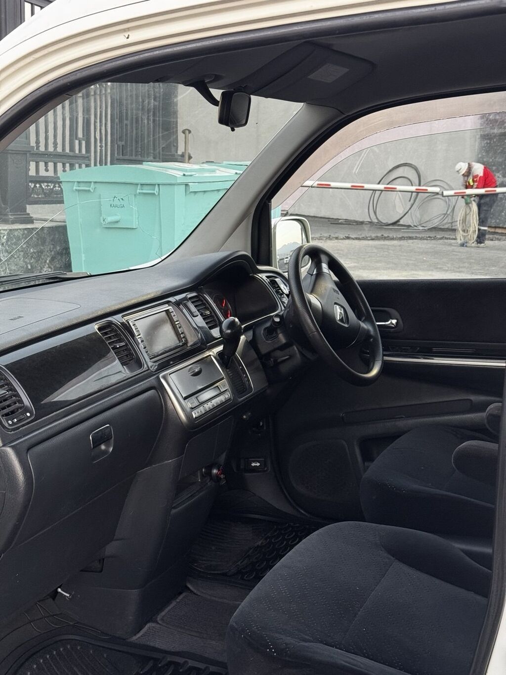 Honda Stepwgn: 2004 г., 2 л, Автомат, Бензин, Минивэн: фото 6